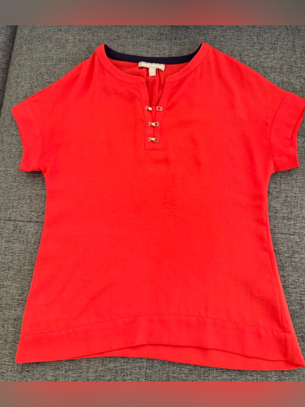 Banana Republic Coral Short Sleeve Top